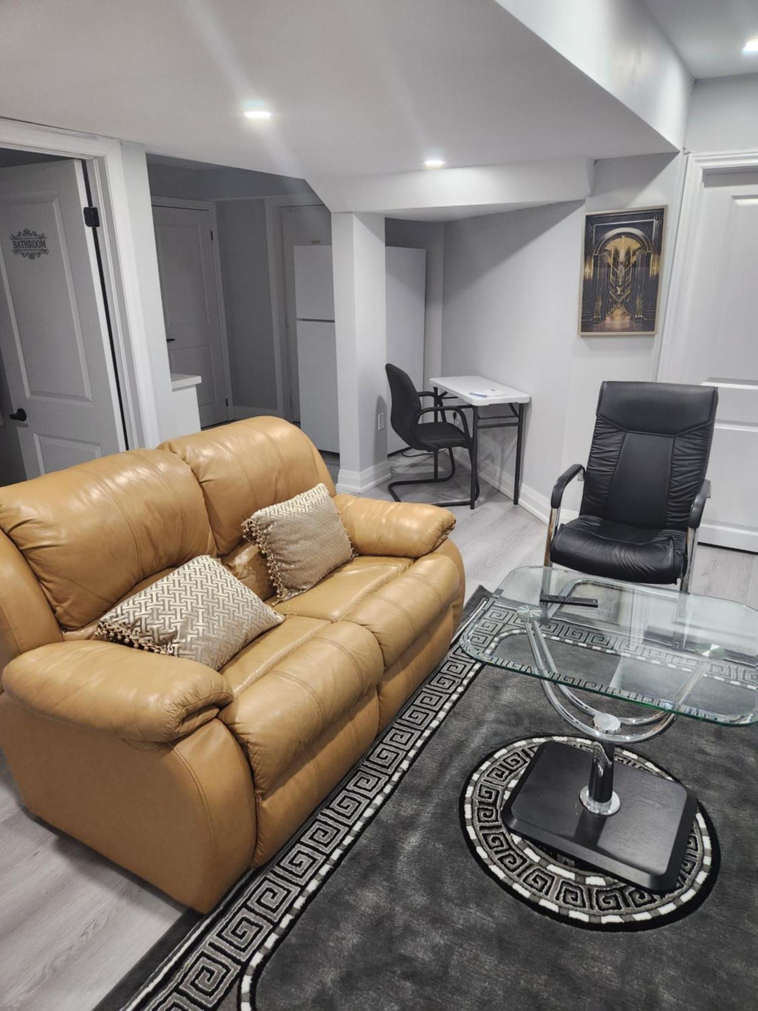 Apartment B 2 Bedroom Brampton Ngoại thất bức ảnh